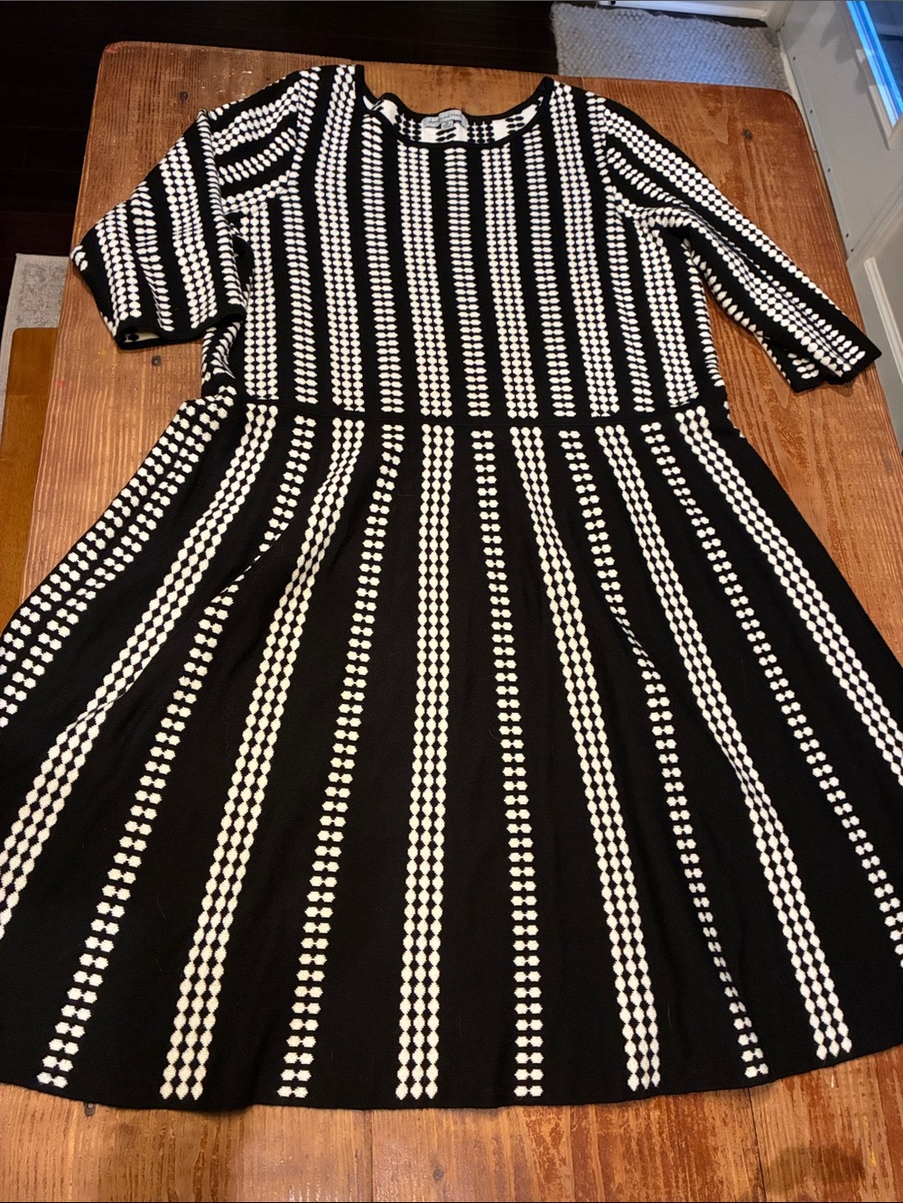 Danny and Nicole Black and White Geometric Dress Size 3X